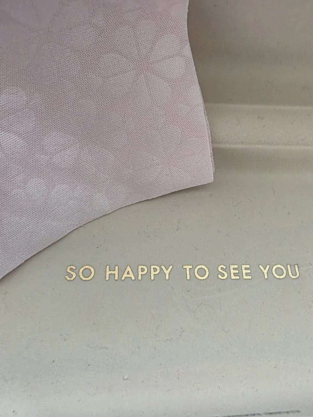 Kate Spade New York hard-shell eyeglasses case  Pink And green.